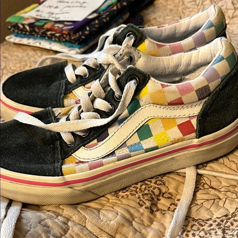 Vans off the Wall Kids Checkered Sneakers Size 13